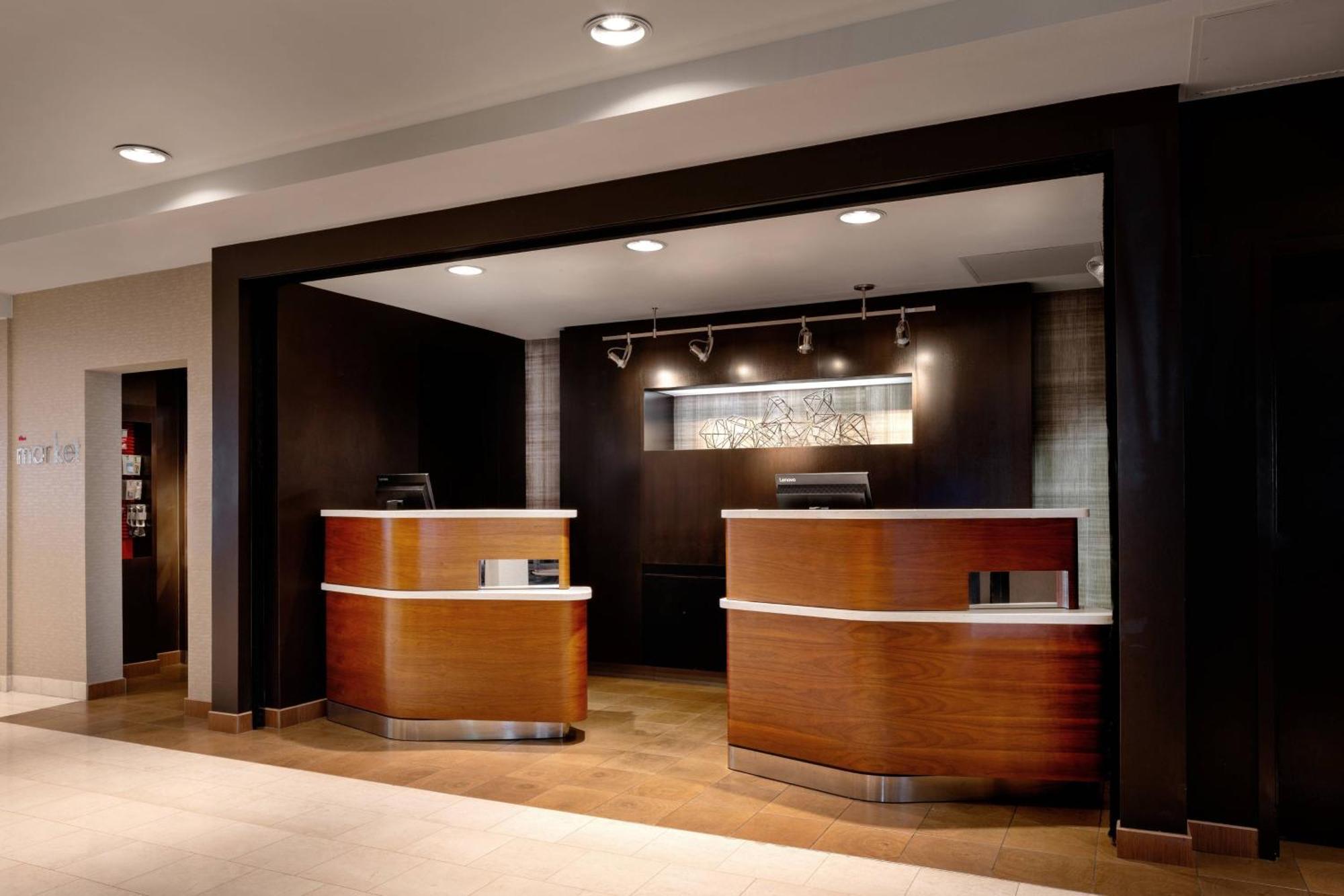 Отель Courtyard Novato Marin/Sonoma Экстерьер фото